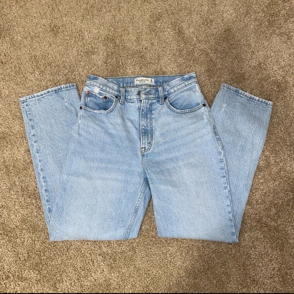 Abercrombie & Fitch Curve Love Jeans